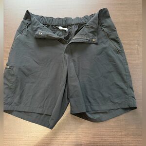 Columbia Men's Black Cargo Shorts